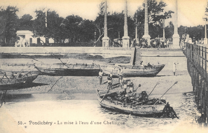 01-29 - Pondichery - chelingues sur la plage